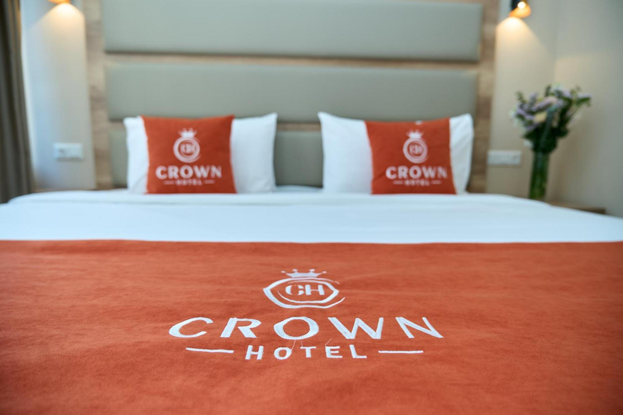 Crown Hotel 비슈케크 외부 사진
